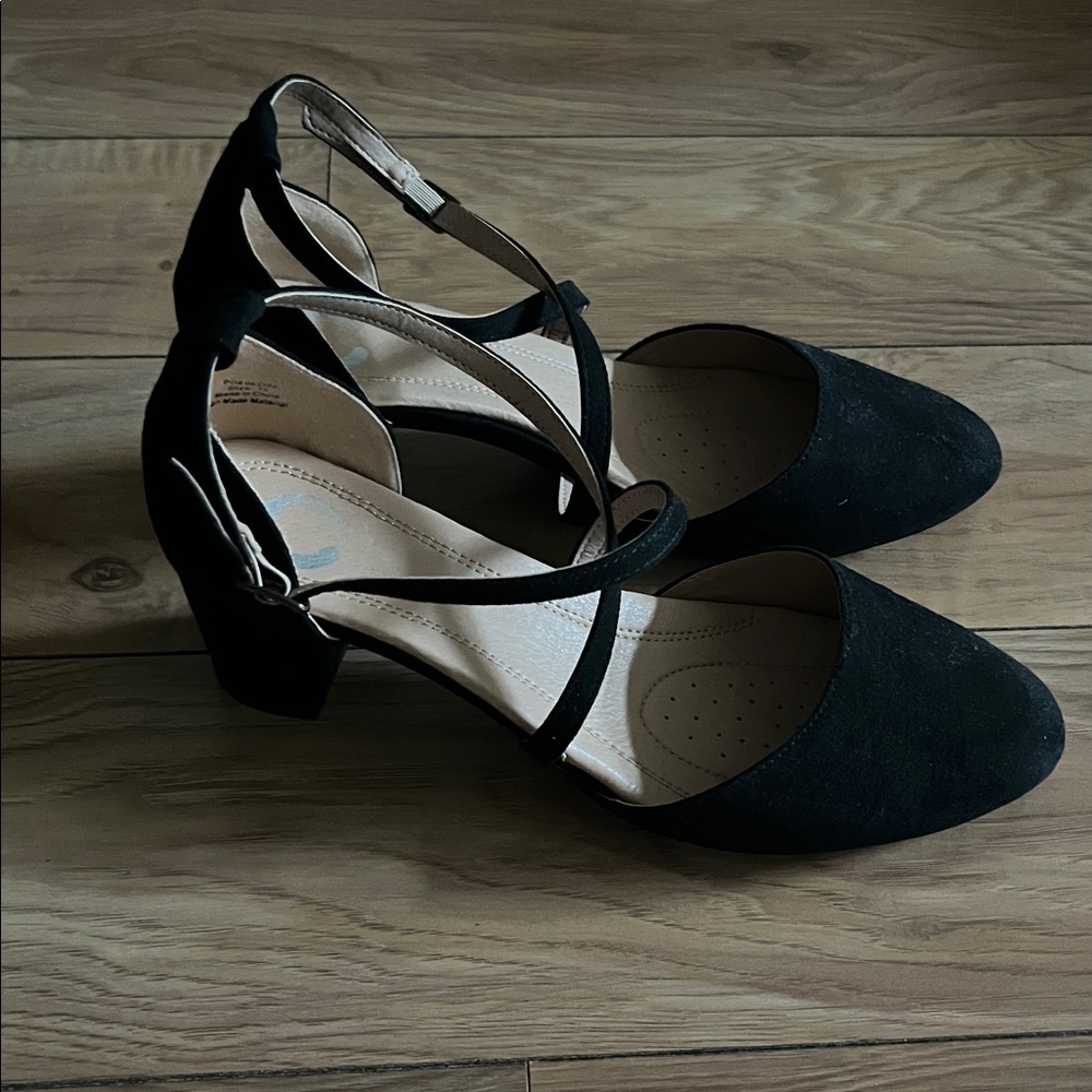 Journee Collection Black Strappy Heels